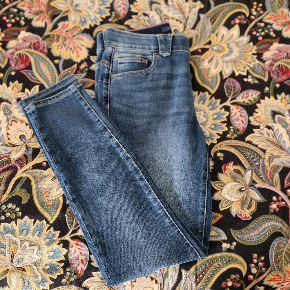 Tommy Hilfiger Waverly Skinny Jeans Medium Wash Blue Size 8